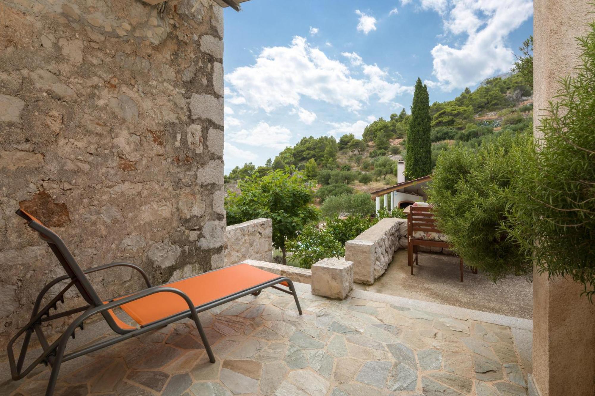 Perka Apartment Sveta Nedelja (Hvar)